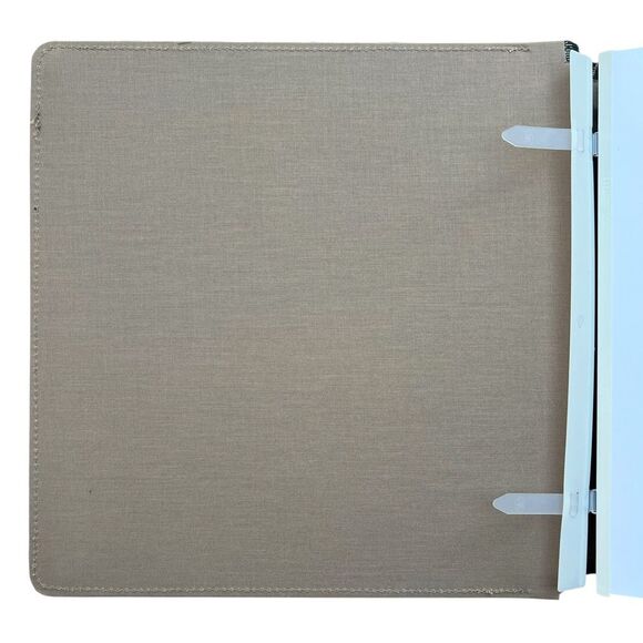 PASSPORT TRAVEL Creative Memories Scrapbook Album & White Pages Original 12x12 - Picture 3 of 6